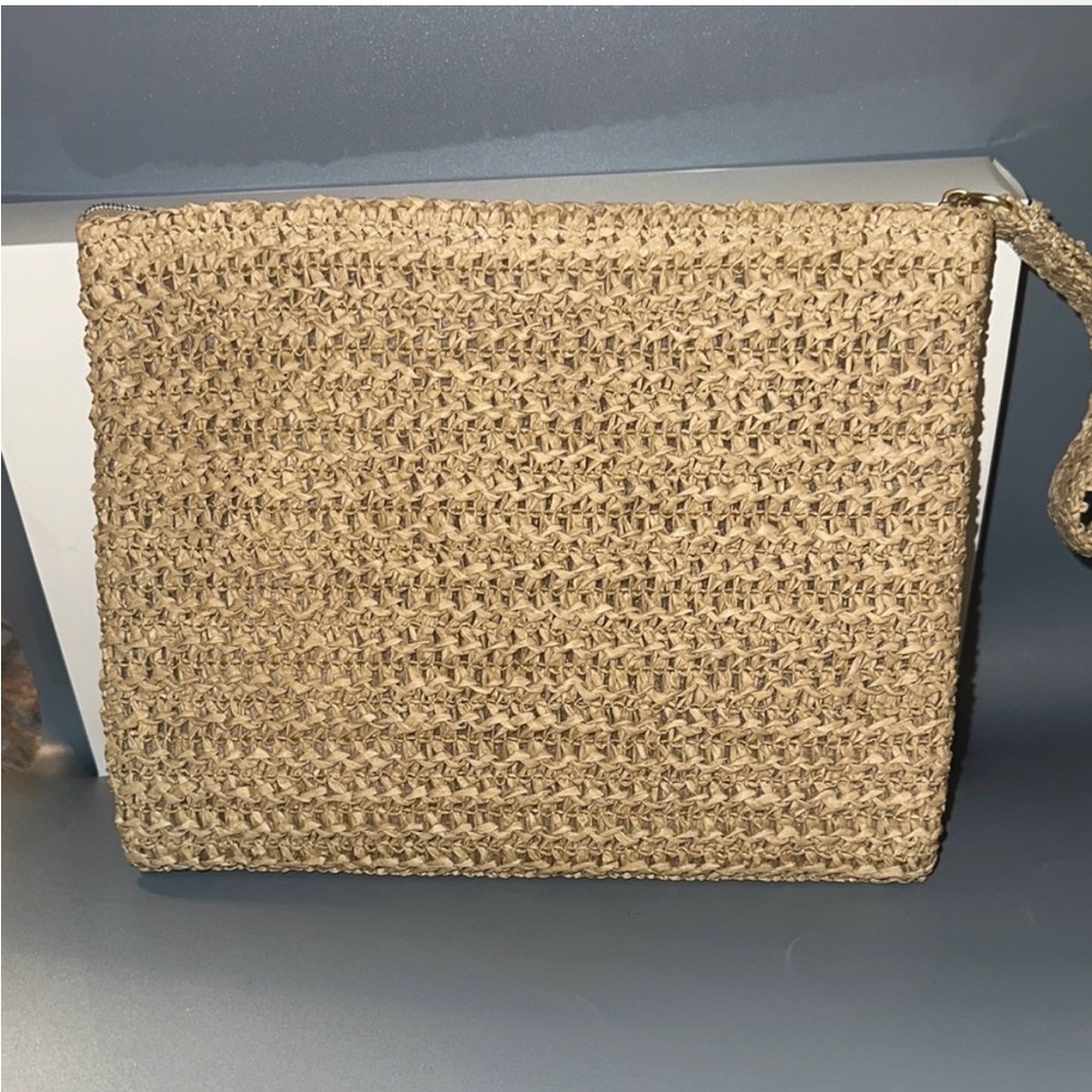 Dior Raffia Clutch - Picture 2 of 7